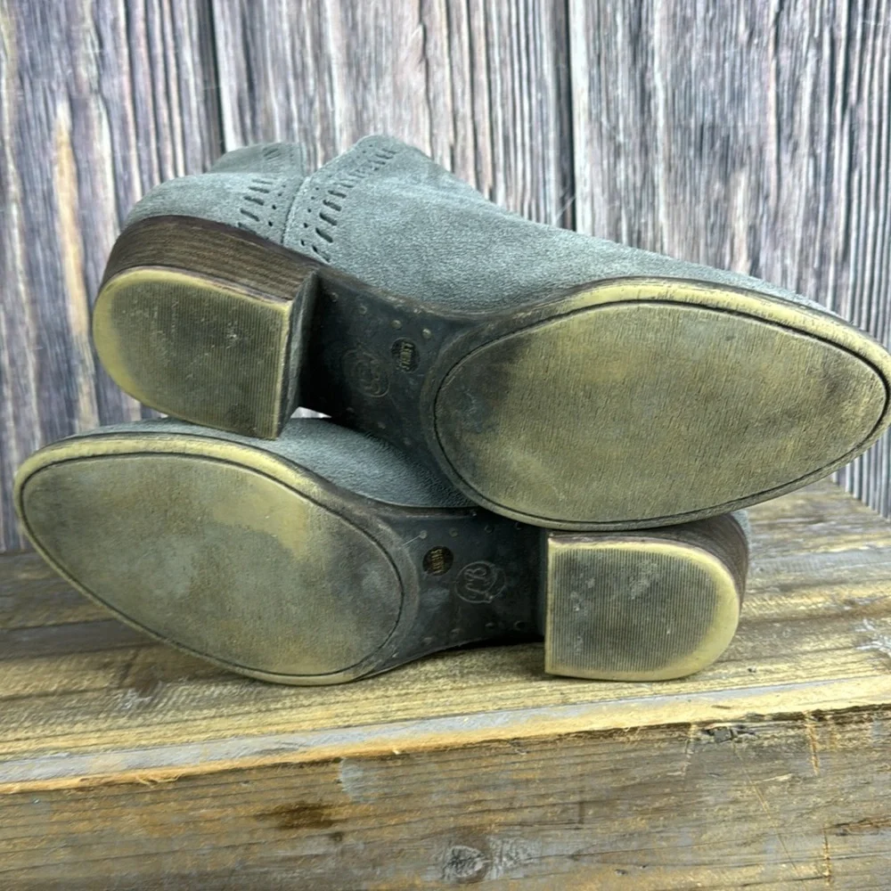 Lucky Brand Bustina Gray Leather Bootie- Size 9.5